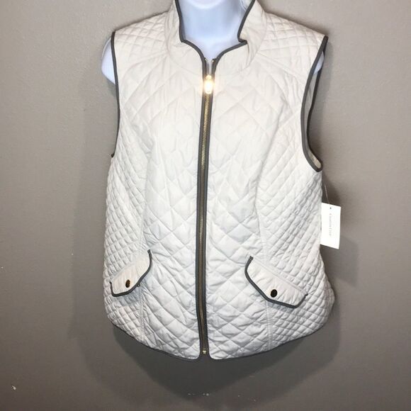 Charter Club Quilted Stand-Collar Vest - Picture 5 of 7